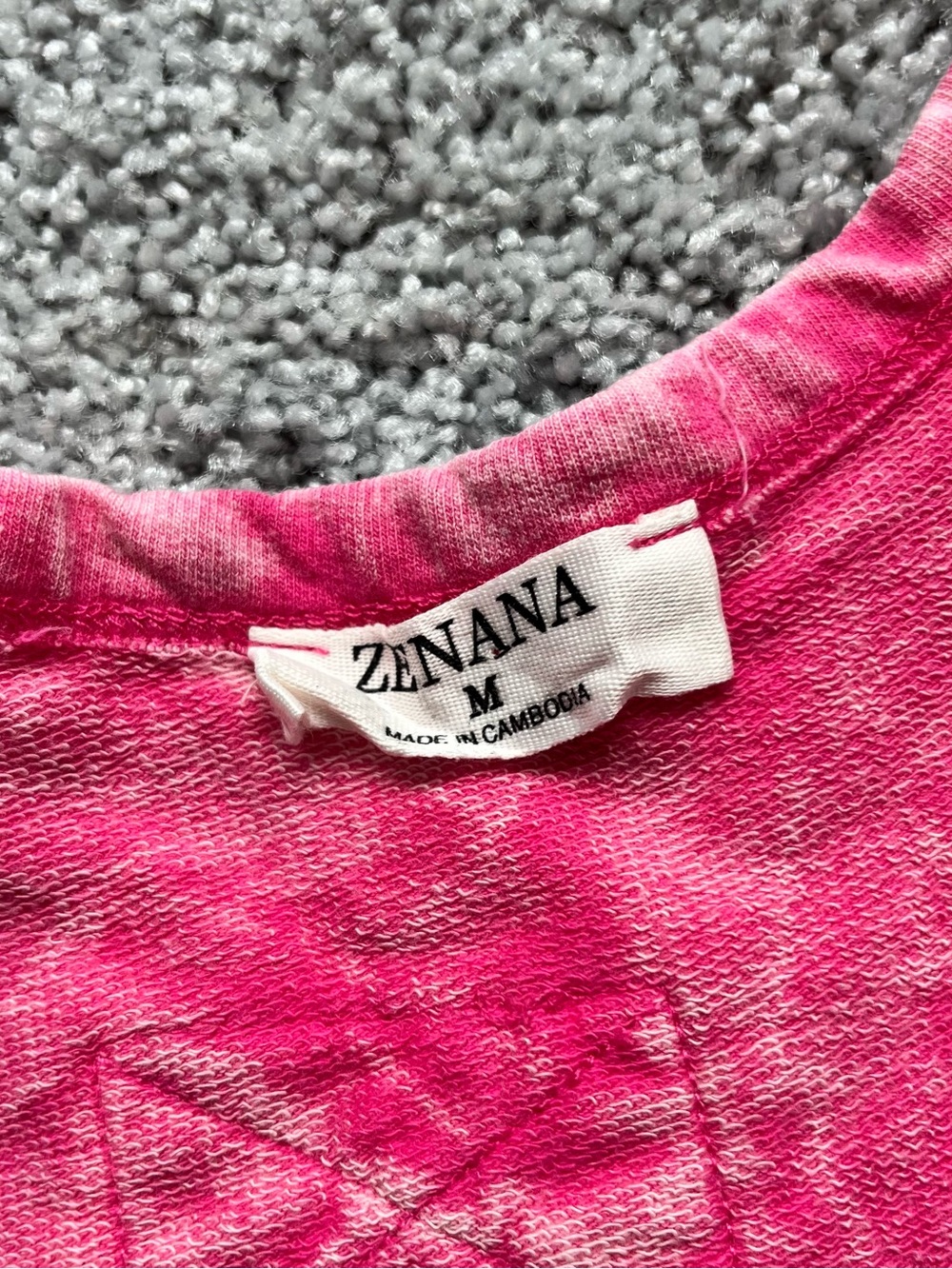 Zenana Outfitters Hot Pink V-Neck Tank Top - Picture 2 of 4
